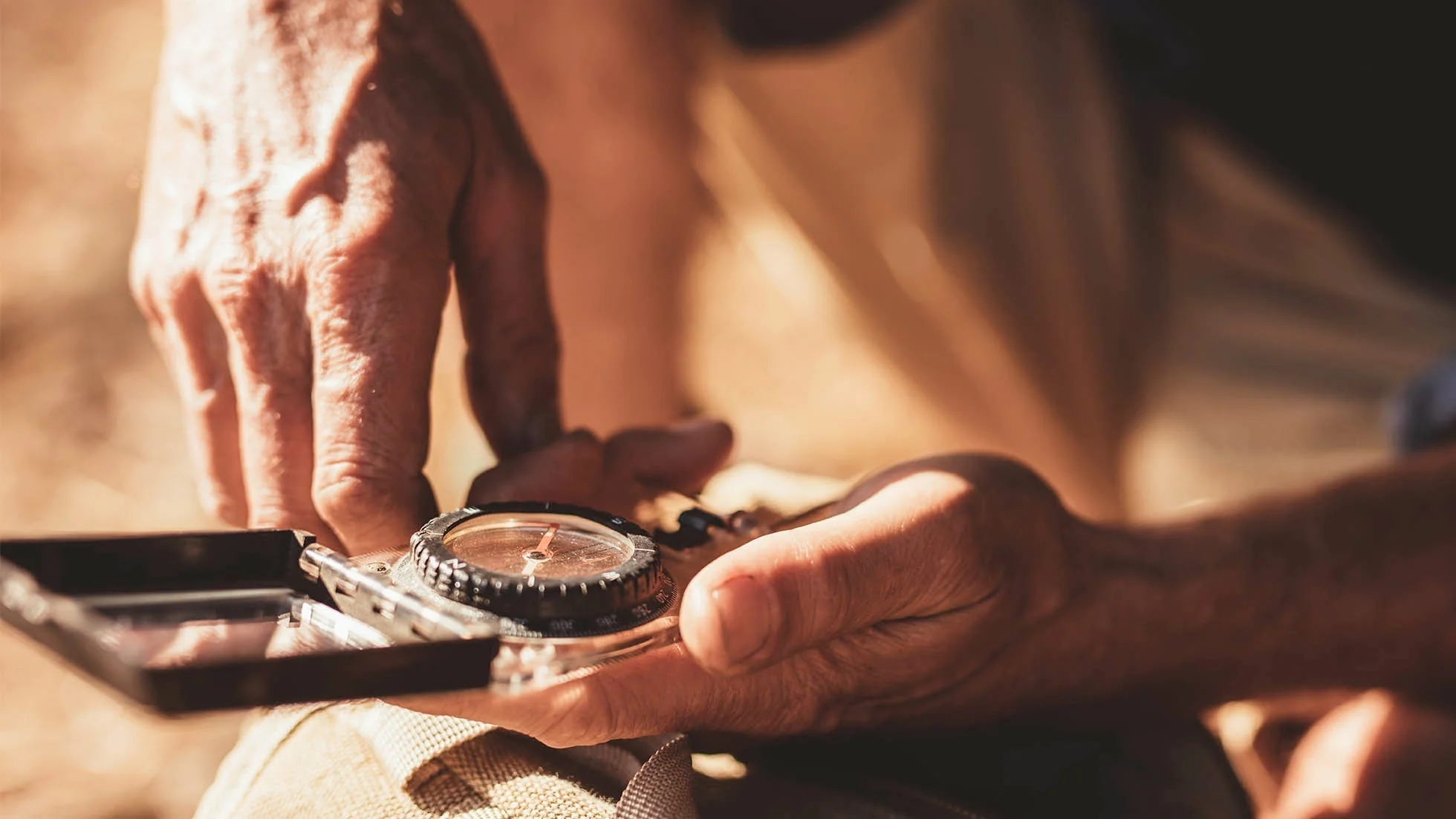 Reading a Compass Without Getting Confused: Visual Step-by-Step Guide